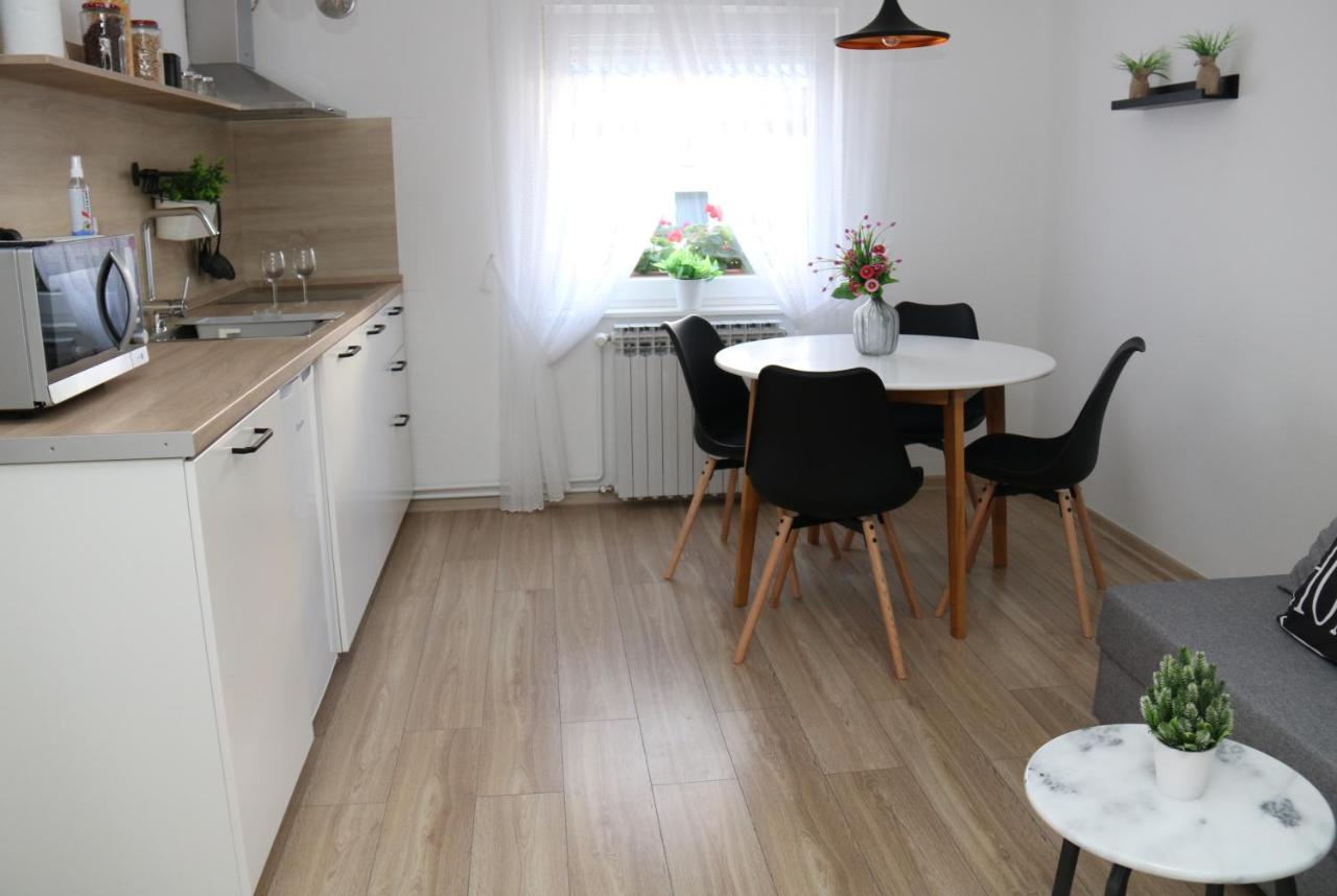 Apartman Relax Đakovo Exterior photo